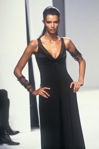 claude-montana-ss-1997-5.thumb.jpg.c0b2e9a4793cb822309a8f026e430d49.jpg