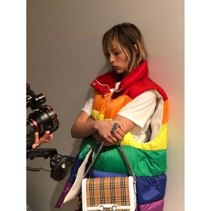 edie_burberry_feb18_stephienails.thumb.jpg.556a54078056fa86cbb23175fa0b4e5f.jpg