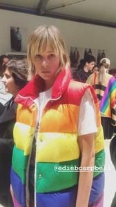 edie_burberry_feb18_wendyrowe_3.thumb.jpg.5f3d29329d11236030f51f907935064c.jpg