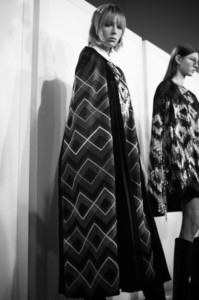 edie_fendi_aw18_wmagazine.thumb.jpg.e5959be096480a64710fda9b6cbbb094.jpg