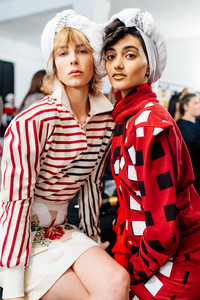 edie_symondspearmain_aw18_thelovemagazine_1.thumb.jpg.441e91911c7ff572d6ac3acb86d92b2f.jpg