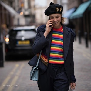 edie_symondspearmain_aw18_webstylestory.thumb.jpg.ddd09b4e9430e1340e08495c72530b35.jpg