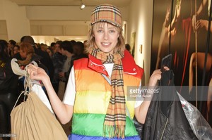 edie_willy_vanderperre_17feb18_gettyimages_3.thumb.jpg.b6599bf153a4f2194ef86a912a56537b.jpg