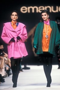 emanuel-ungaro-fw-1990-2.thumb.jpg.6fc3ad9ace5690651d9b3591c4748978.jpg