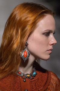 etro-clpa-rf18-3398.thumb.jpg.f138bd7756b741cc34c20e53e28eb8be.jpg