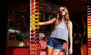 fashion-model-maddy-elmer_slogan-tank-top.thumb.jpg.f68db4eee7db246fd0b060756219fc3d.jpg