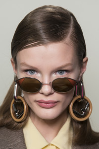 fendi-bks-f-rf18-3948.thumb.jpg.217d7758625cec74de72b57f1230201e.jpg