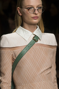 fendi-clp-rf18-5288.thumb.jpg.febd6fec2d20cb3b99f202eab6b0839a.jpg