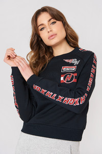 gigi_hadid_team_ls_sweatshirt_1478-000132-0681_01g.jpg