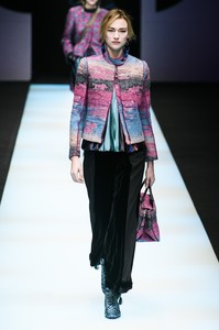 giorgio-armani-rf18-0282.thumb.jpg.6f4a38a5b2cbca02c9e019e0829ce352.jpg