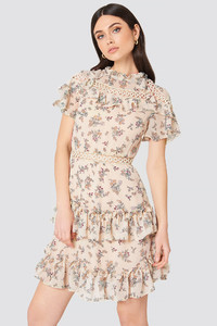 glamorous_high_neck_floral_ruffle_dress_1418-000231-8396_01j.jpg