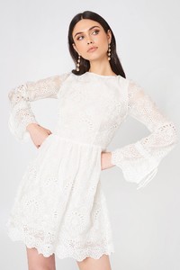 glamorous_long_sleeve_lace_mini_dress_1418-000224-0001_02j.jpg