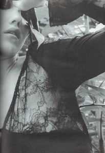 glamour8.thumb.JPG.727e3cd01e3cbece99209477a51af9e8.JPG