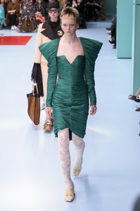 gucci-rf18-0178.thumb.jpg.3231fb50feb5df462d0c79aaeadc675b.jpg