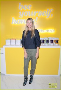 gwyneth-paltrow-foster-sisters-bumble-hive-la-01.jpg