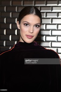 iris-mittenaere-attends-the-jeanpaul-gaultier-haute-couture-spring-picture-id909683876.jpg