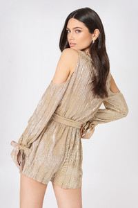 joa_pleated_cold_shoulder_romper_1542-000015-1512_02b.jpg