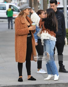 kara-del-toro-is-seen-on-february-27-2018-in-los-angeles-california-picture-id925387600.jpg