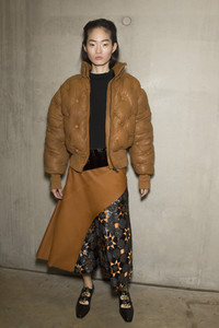katrantzou-bks-z-rf18-4142.thumb.jpg.9c4e606947917ba60dc42d519f01a3f6.jpg