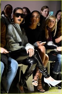 kelly-rowland-la-la-anthony-buddy-up-at-new-york-fashion-week-07.jpg