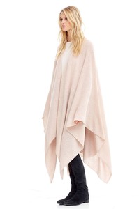 km14120_everly_rosequartz_side_copy.jpg