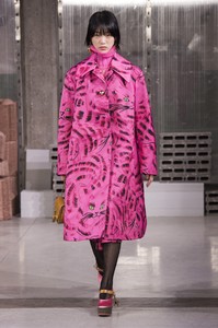marni-rf18-0246.thumb.jpg.b6c912f4b54ffa21d54bfa18c06946c0.jpg