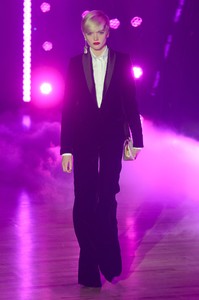 maxwell-rf18-0791.thumb.jpg.65eb860f960a4a6458f109e5ff7924d9.jpg