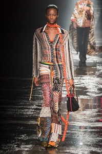 missoni-rf18-0781.thumb.jpg.d0174597b587705e09df7e7c05703e8d.jpg