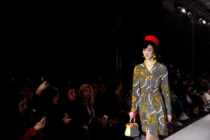 moschino-atm-rf18-5309.thumb.jpg.8cd3025212f756807eb987b00321e511.jpg