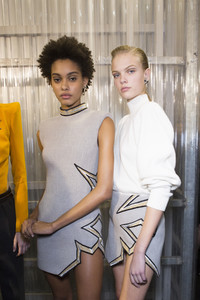 mugler-bks-z-rf17-7825.thumb.jpg.543ff96a2189e42ec5317a613b473566.jpg