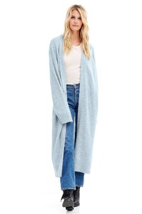 n18211_makena_chambray_front.jpg