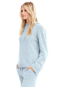 n18235_jaelyn_chambray_side.jpg