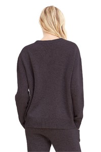n18240_kaia_anthro_back_1.jpg