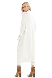 n18300_tinley_chalk_back.jpg