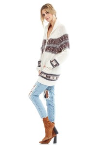 n18320_olivia_chalk_side_1.jpg