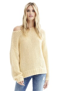 n18610_camille_maple_front_rev_1_4.jpg