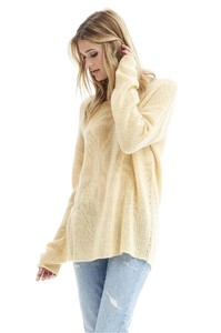 n18625_leah_maple_side_r_3.jpg