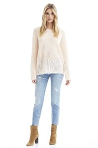n18625_leah_posy_full_rev_4.jpg