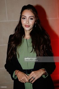 nabilla-benattia-attends-the-franck-sorbier-haute-couture-spring-picture-id909631032.jpg