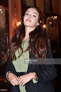 nabilla-benattia-attends-the-franck-sorbier-haute-couture-spring-picture-id909663260.jpg
