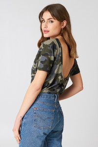 nakd_army_low_back_tee_1100-000303-1410_01br.jpg