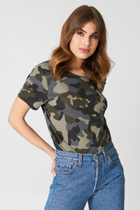 nakd_army_low_back_tee_1100-000303-1410_02ar.jpg