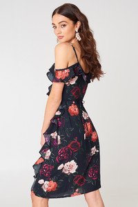 nakd_cold_shoulder_flower_printed_overlap_midi_dress_1018-000813-1450_02k.jpg