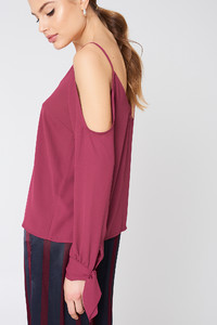 nakd_cold_shoulder_knot_sleeve_top_1018-000476-0212_02b.jpg