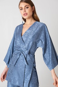 nakd_flower_jacquard_kimono_1018-000976-0428_01a.jpg