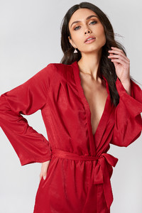 nakd_hannalicious_deep_v-neck_satin_jumpsuit_1454-000060-0004_04g.jpg