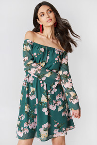 nakd_hannalicious_off_shoulder_chiffon_dress_1454-000080-0077_01j.jpg