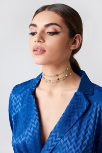 nakd_multistar_row_choker_1015-000430-0013_01lr.jpg