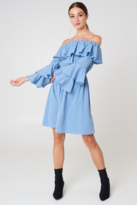 nakd_off_shoulder_ruffle_mini_dress_1018-000921-0617_03c.jpg