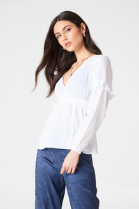 nakd_overlap_waist_frill_topp_1014-000217-0001_01a.jpg